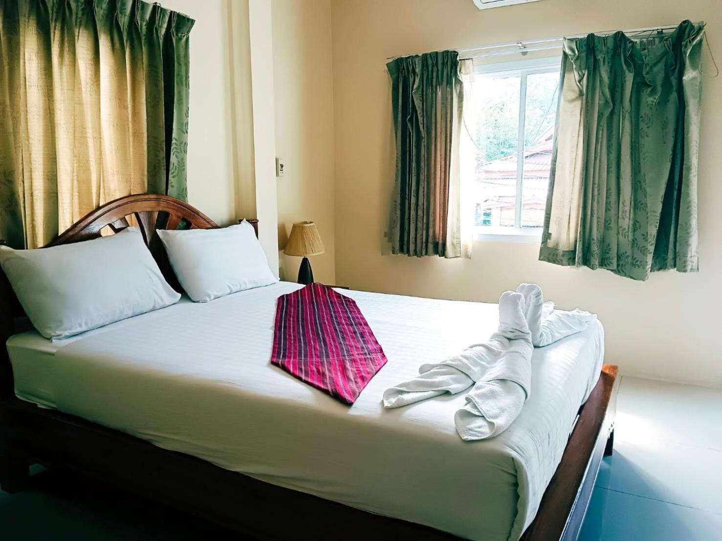 Khao-Sok Bed And Breakfast Khao Sok National Park Kültér fotó